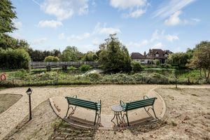 Communal Gardens- click for photo gallery